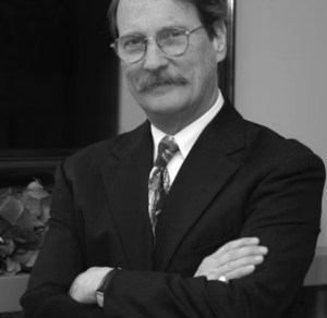 Author Larry Kelley